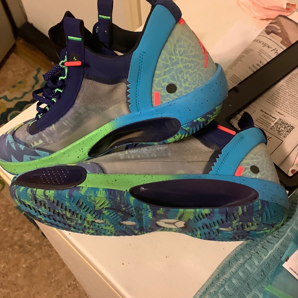 Air Jordan XXXlV Low Regency